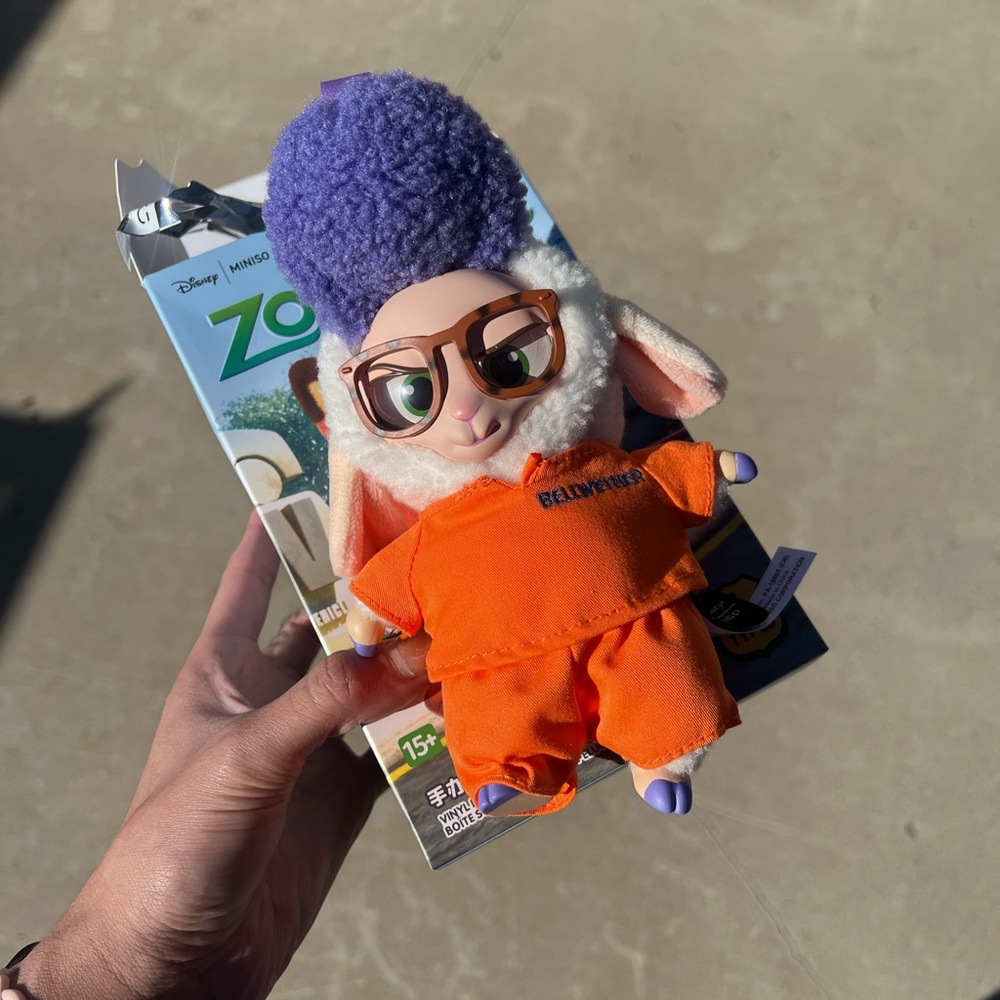 Miniso Zootopia Bellwether Plush Charm
